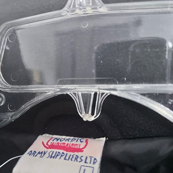 Nordic Army Suppliers SFOR NATO Military Fleece Jacket – Size L - Picture 9 of 10